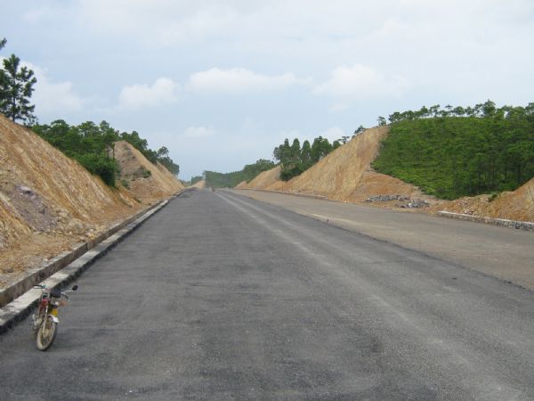 众志成城，，，，，，迎头遇上——平钟№A标旱季施工进入决战阶段 - 企业要闻 - 拉斯维加斯3133cc