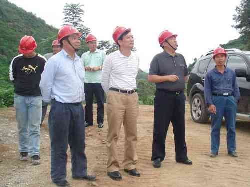 贵州省省委常委、贵阳市委书记李军，，，自治区交通厅副厅长廖小波莅临贵阳六标视察指导事情 - 企业要闻 - 拉斯维加斯3133cc