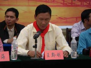 广西拉斯维加斯3133cc总公司希望书库转达工程走进红水河镇中心学校 - 企业要闻 - 拉斯维加斯3133cc