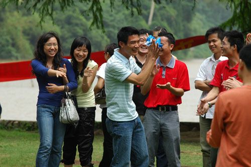 弘扬五四精神，，，点燃青春激情 - 企业要闻 - 拉斯维加斯3133cc