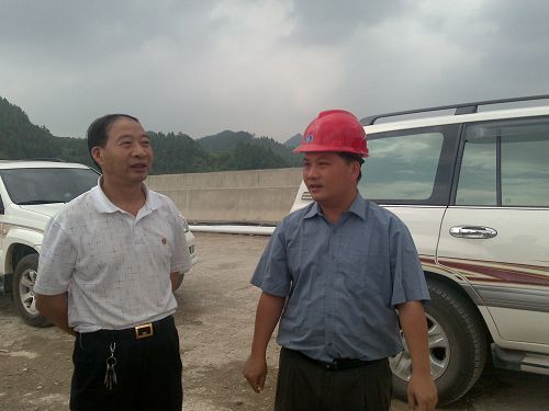 贵州省交通厅厅长程孟仁莅临贵阳绕城公路6标视察指导事情 - 企业要闻 - 拉斯维加斯3133cc