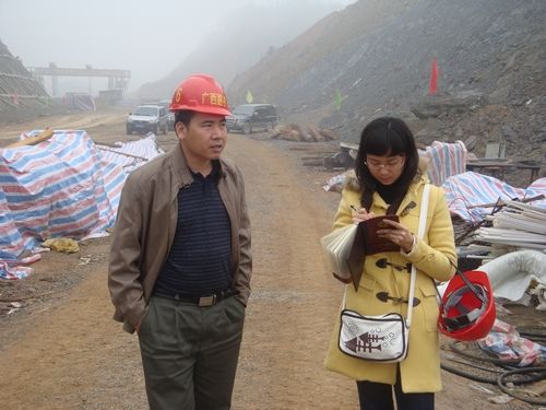 新华社、广西电视台两家媒体到隆百13标举行采访 - 企业要闻 - 拉斯维加斯3133cc