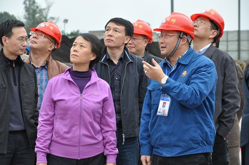 四川省交通运输厅副厅长张晓燕一行莅临波司登大桥指导事情 - 企业要闻 - 拉斯维加斯3133cc