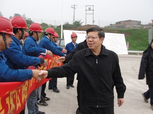 百色市委书记刘正东亲热慰问隆百F标 - 企业要闻 - 拉斯维加斯3133cc