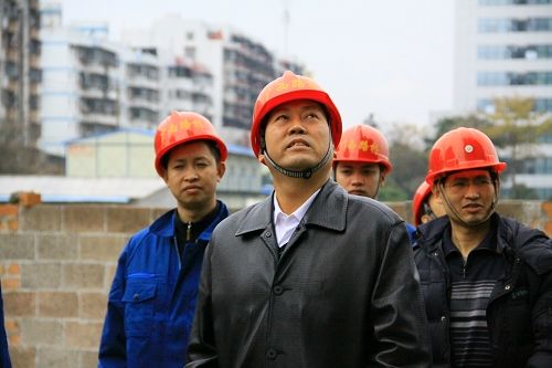 罗业凤总司理元宵送慰问并做主要讲话 - 企业要闻 - 拉斯维加斯3133cc