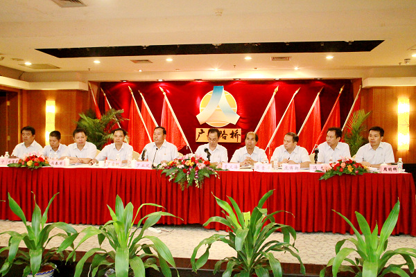 坚定信心，，，，，，迎难而上，，，，，，周全完玉成年各项生产谋划目的——公司2011年旱季施工发动会胜利召开 - 企业要闻 - 拉斯维加斯3133cc