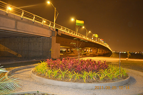 厄瓜多尔巴巴奥约河大桥盛大举行通车仪式 - 企业要闻 - 拉斯维加斯3133cc