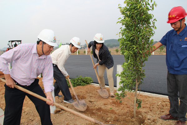 自治区审计厅厅长黄必贵等单位向导莅临玉铁A标考察调研事情 - 企业要闻 - 拉斯维加斯3133cc