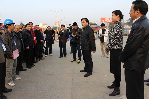 贺州市委书记彭晓春慰问贺州连线项目员工 - 企业要闻 - 拉斯维加斯3133cc