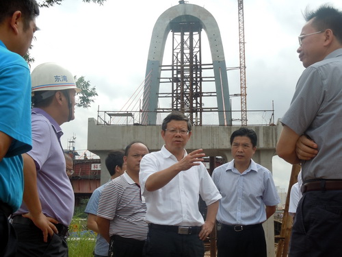 防城港市委书记刘正东莅临针鱼岭大桥指导事情 - 企业要闻 - 拉斯维加斯3133cc