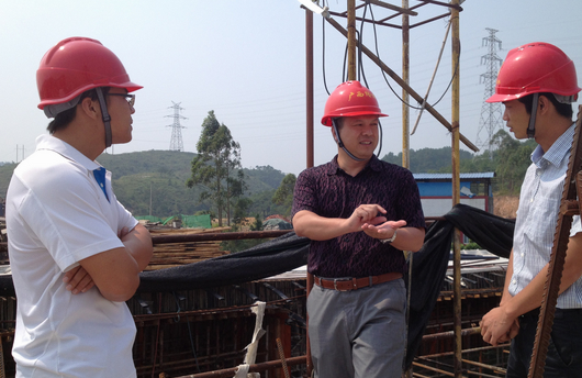 公司向导国庆时代到北部湾片区项目调研 亲热体贴慰问项目一线员工 - 企业要闻 - 拉斯维加斯3133cc