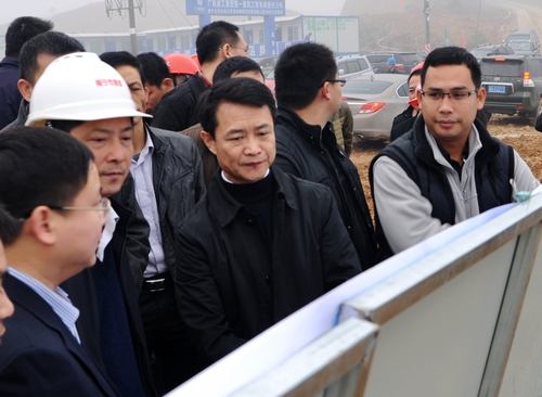 南宁市副市长魏凤君检查长堽路（凤凰岭路-高环）工程建设希望 - 企业要闻 - 拉斯维加斯3133cc