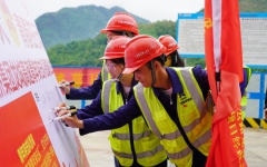 党团建设 - 拉斯维加斯3133cc